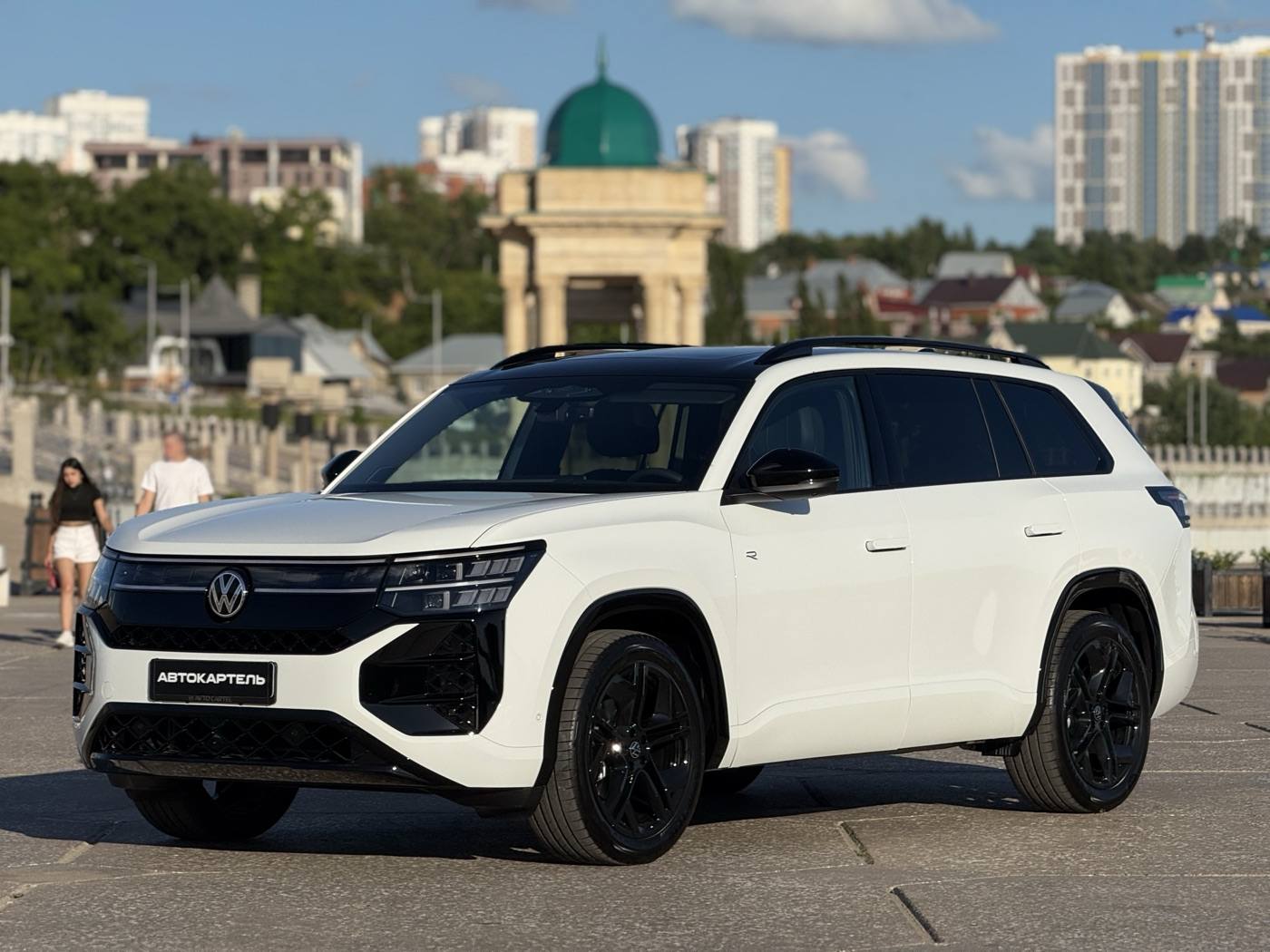 Внедорожник и 7 мест: Volkswagen Taramont Pro 2.0T